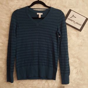 🌹4 for $20 Charter Club Teal gemstone pullover
